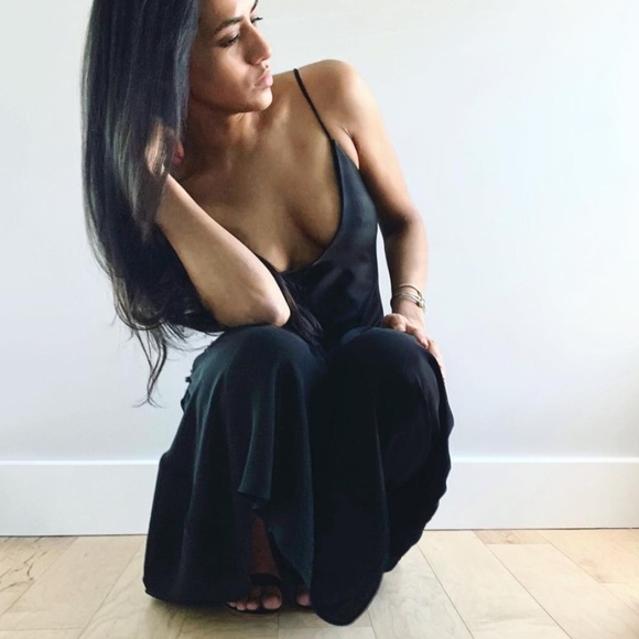 MAKE OFFER - NEW FRAME Satin Lounge Dress - Picture 5 of 8